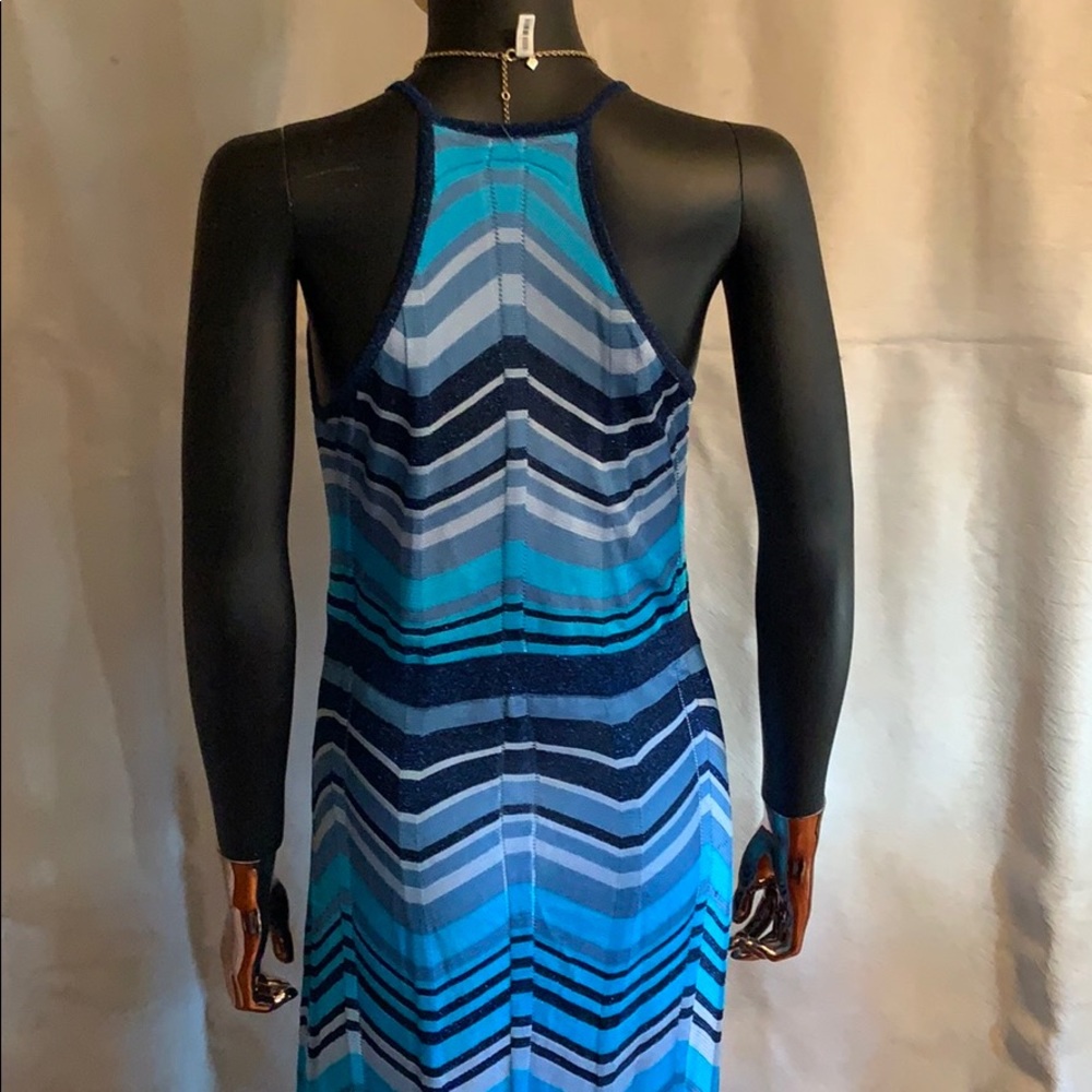 BeBe - Picture 5 of 6